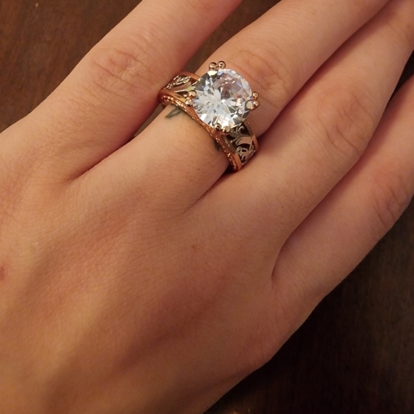 Wedding band Round Cubic Zoniconia Women Rose Gold Plated Engagement 7 ring - Picture 3 of 5